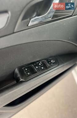 Универсал Skoda Superb 2011 в 