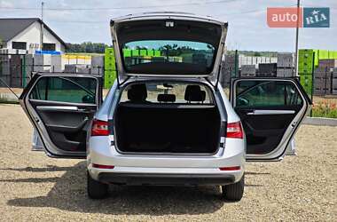 Універсал Skoda Superb 2020 в 