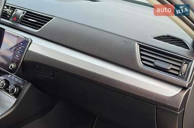 Універсал Skoda Superb 2020 в 