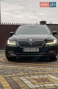 Универсал Skoda Superb 2019 в 