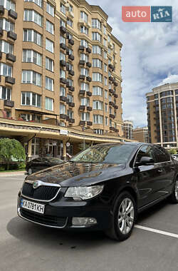 Ліфтбек Skoda Superb 2011 в Києві