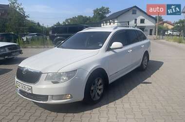 Универсал Skoda Superb 2011 в Ивано-Франковске