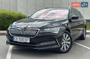Универсал Skoda Superb 2020 в Киеве