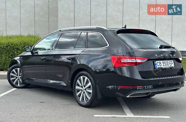 Универсал Skoda Superb 2020 в 