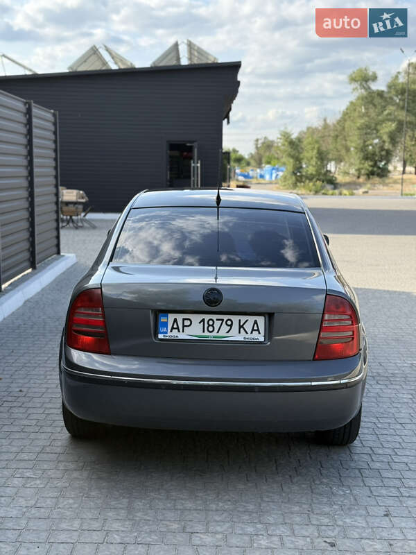 Лифтбек Skoda Superb 2006 в Запорожье