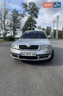 Ліфтбек Skoda Superb 2007 в Дніпрі
