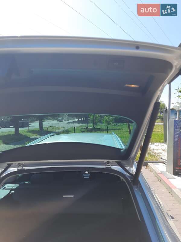 Универсал Skoda Superb 2019 в Ужгороде