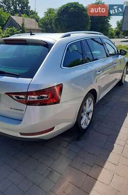 Универсал Skoda Superb 2019 в 