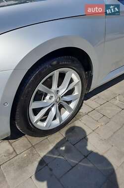 Универсал Skoda Superb 2019 в 