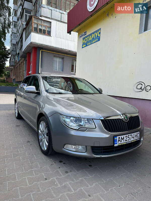 Ліфтбек Skoda Superb 2008 в Звягелі
