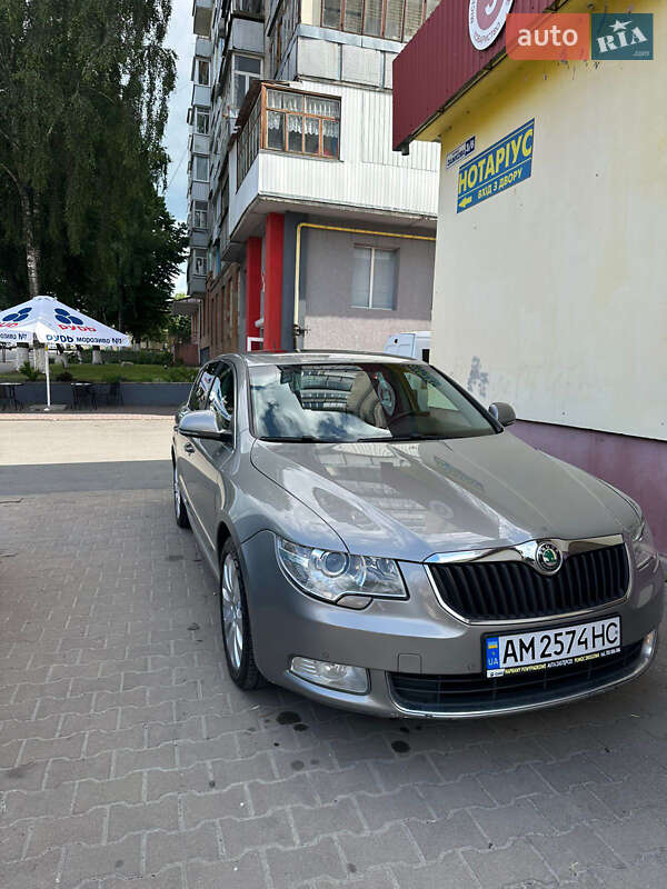 Ліфтбек Skoda Superb 2008 в Звягелі
