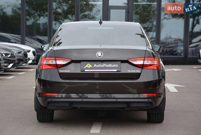 Ліфтбек Skoda Superb 2015 в Києві