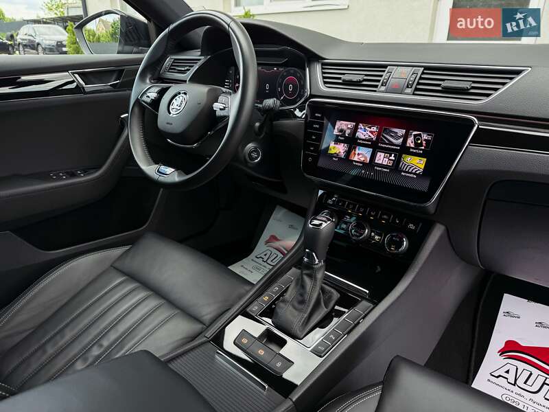 Универсал Skoda Superb 2021 в Луцке
