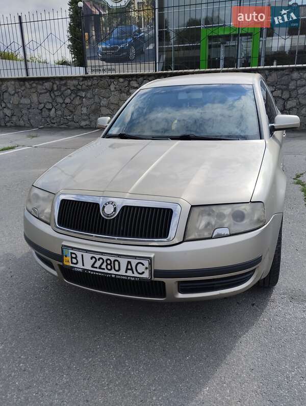 Skoda Superb 2005