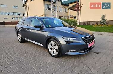 Универсал Skoda Superb 2016 в Луцке