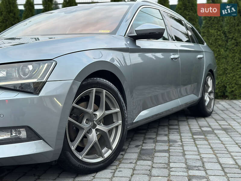 Универсал Skoda Superb 2016 в Самборе