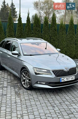 Универсал Skoda Superb 2016 в 