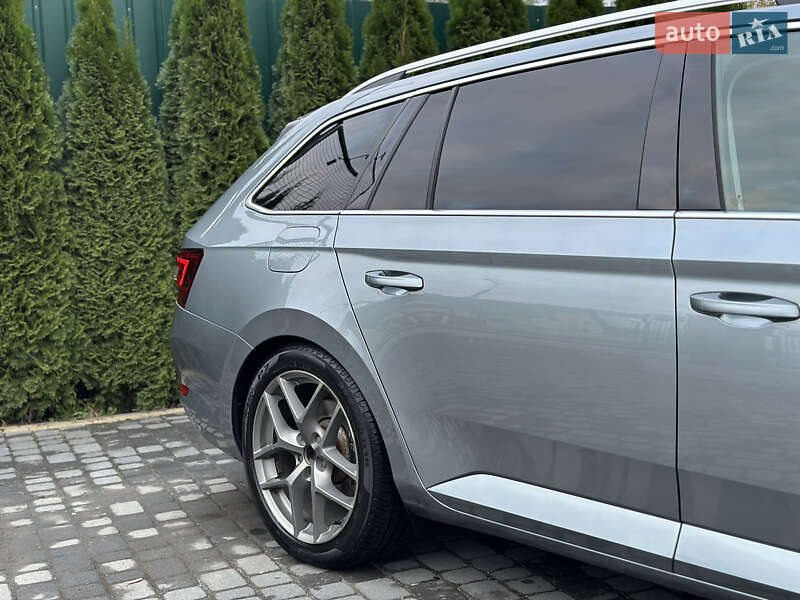 Универсал Skoda Superb 2016 в Самборе