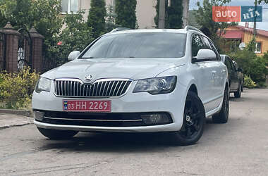 Универсал Skoda Superb 2014 в Ровно