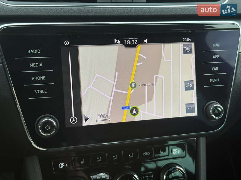 Универсал Skoda Superb 2020 в Луцке