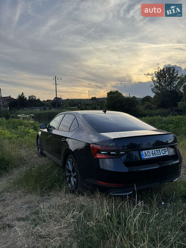 Ліфтбек Skoda Superb 2020 в Ужгороді