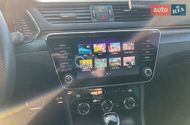 Лифтбек Skoda Superb 2020 в 