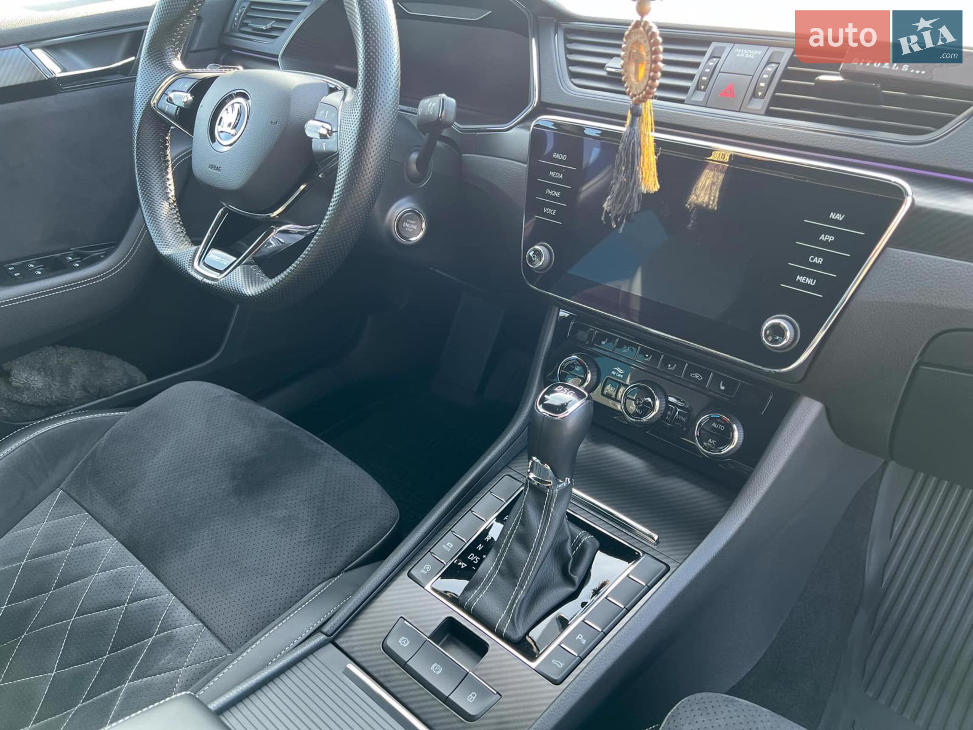 2020 Skoda Superb - мініатюра 20
