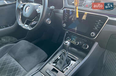 Лифтбек Skoda Superb 2020 в 