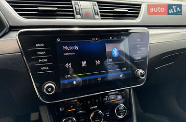 Лифтбек Skoda Superb 2017 в 