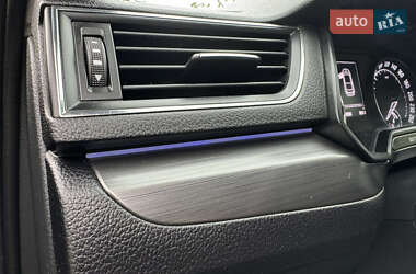 Лифтбек Skoda Superb 2017 в 