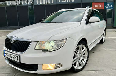 Универсал Skoda Superb 2010 в 