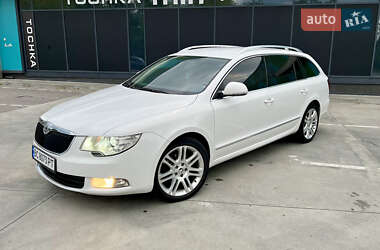 Универсал Skoda Superb 2010 в 