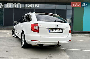 Универсал Skoda Superb 2010 в 