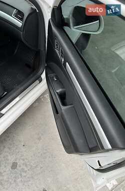 Универсал Skoda Superb 2010 в 