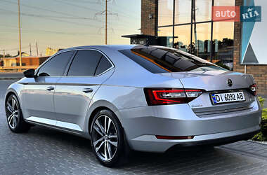 Лифтбек Skoda Superb 2015 в Виннице