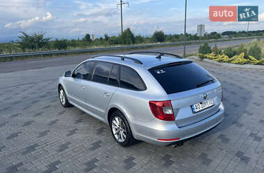 Универсал Skoda Superb 2015 в 