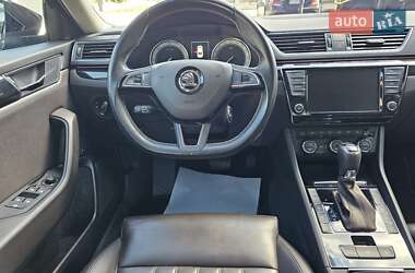 Лифтбек Skoda Superb 2016 в 
