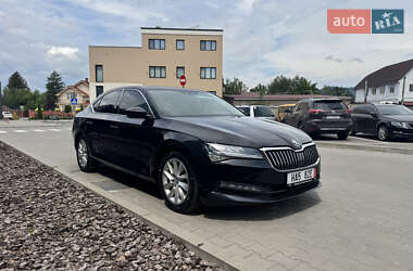 Лифтбек Skoda Superb 2020 в Мукачево