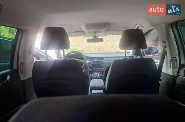Універсал Skoda Superb 2011 в 