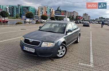 Лифтбек Skoda Superb 2007 в Киеве