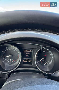 Лифтбек Skoda Superb 2011 в 