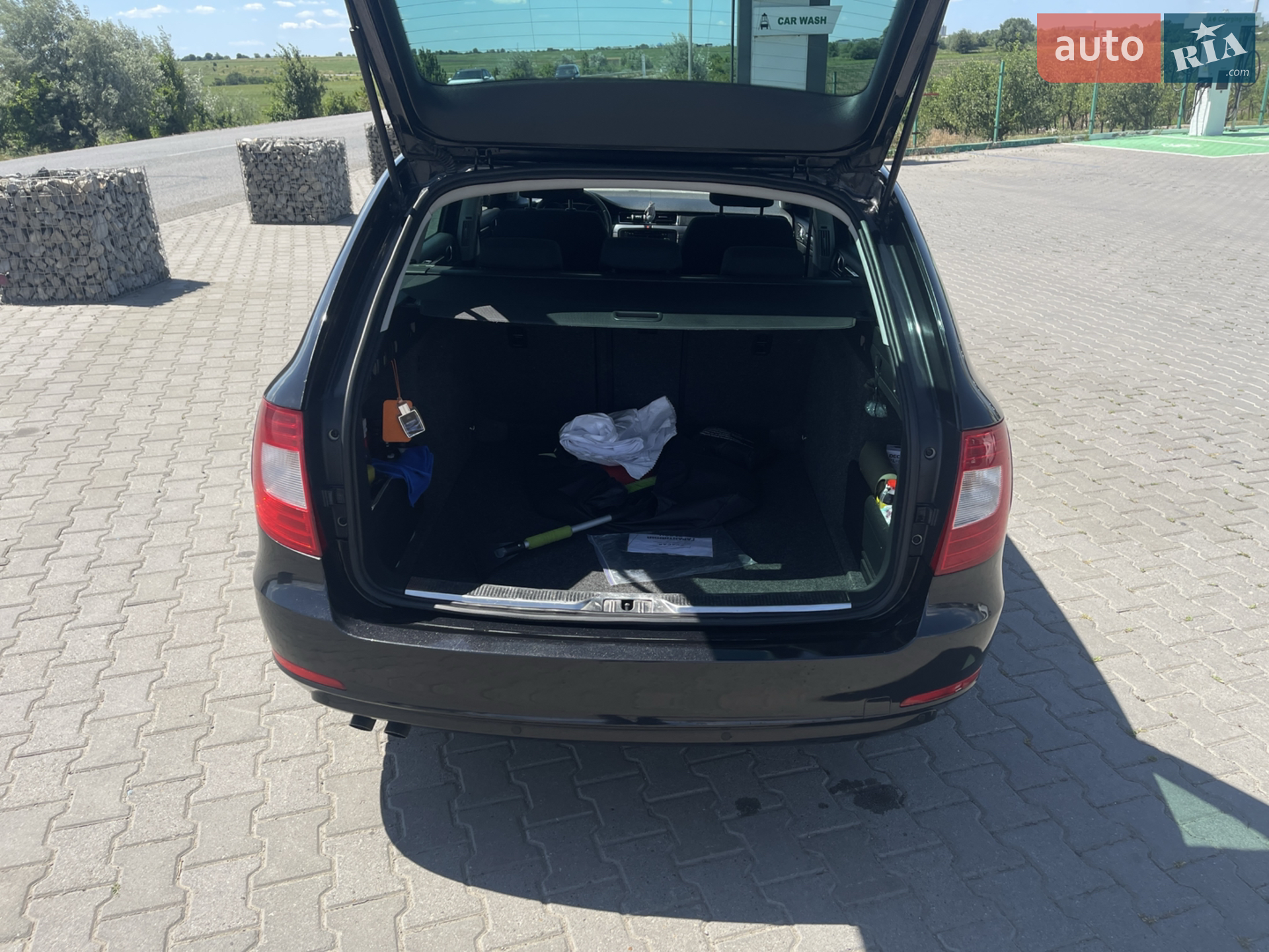 2012 Skoda Superb - мініатюра 8