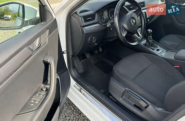 Лифтбек Skoda Superb 2017 в 