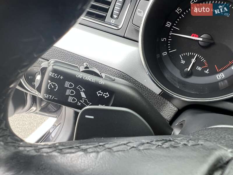 Универсал Skoda Superb 2011 в Киеве