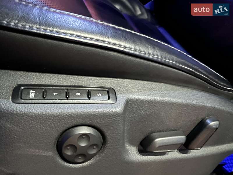 Универсал Skoda Superb 2011 в Киеве
