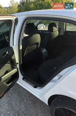 Лифтбек Skoda Superb 2009 в 