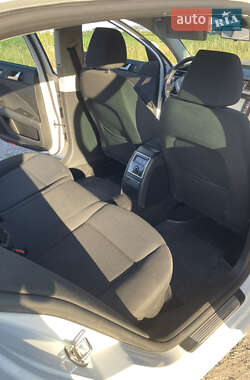 Лифтбек Skoda Superb 2009 в 