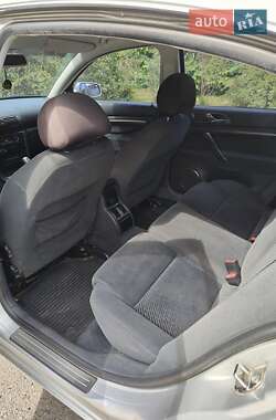 Лифтбек Skoda Superb 2002 в 