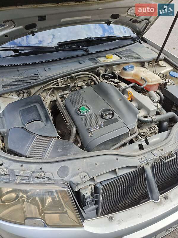 Лифтбек Skoda Superb 2002 в Полтаве