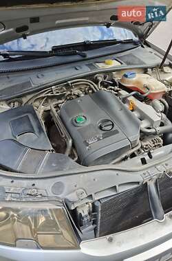Лифтбек Skoda Superb 2002 в 